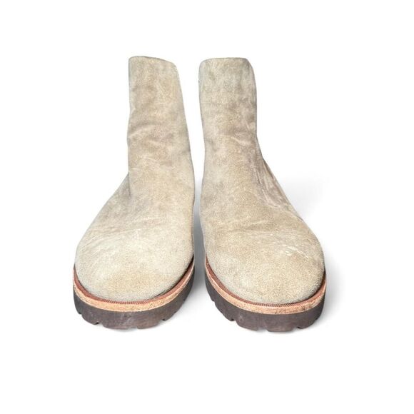 Kork-Ease Women’s Size 11 Beige Suede Chelsea Ankle Boots Slip-On Lug Comfort - Picture 3 of 8